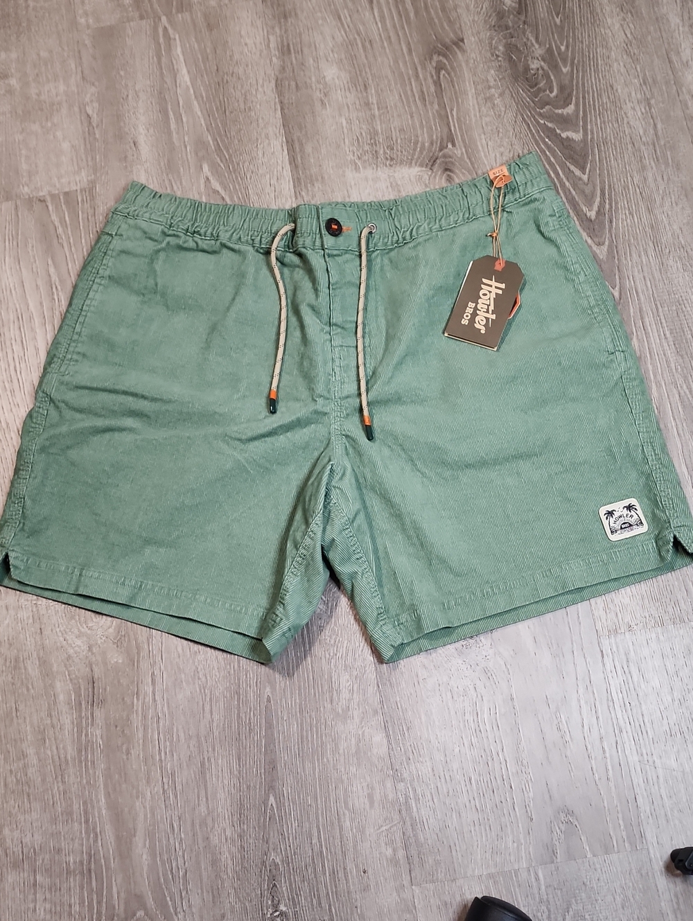 Howler Bros Lichen Green Pressure Drop Cord Shorts Size 38